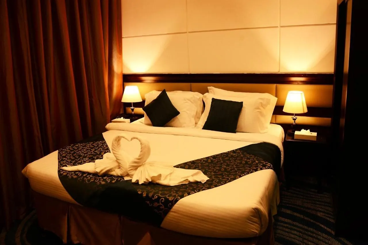 ** Hotel شركة الصنوبرة الفندقية فندق هوليدي فيلا المدينة Saudi Arabia
